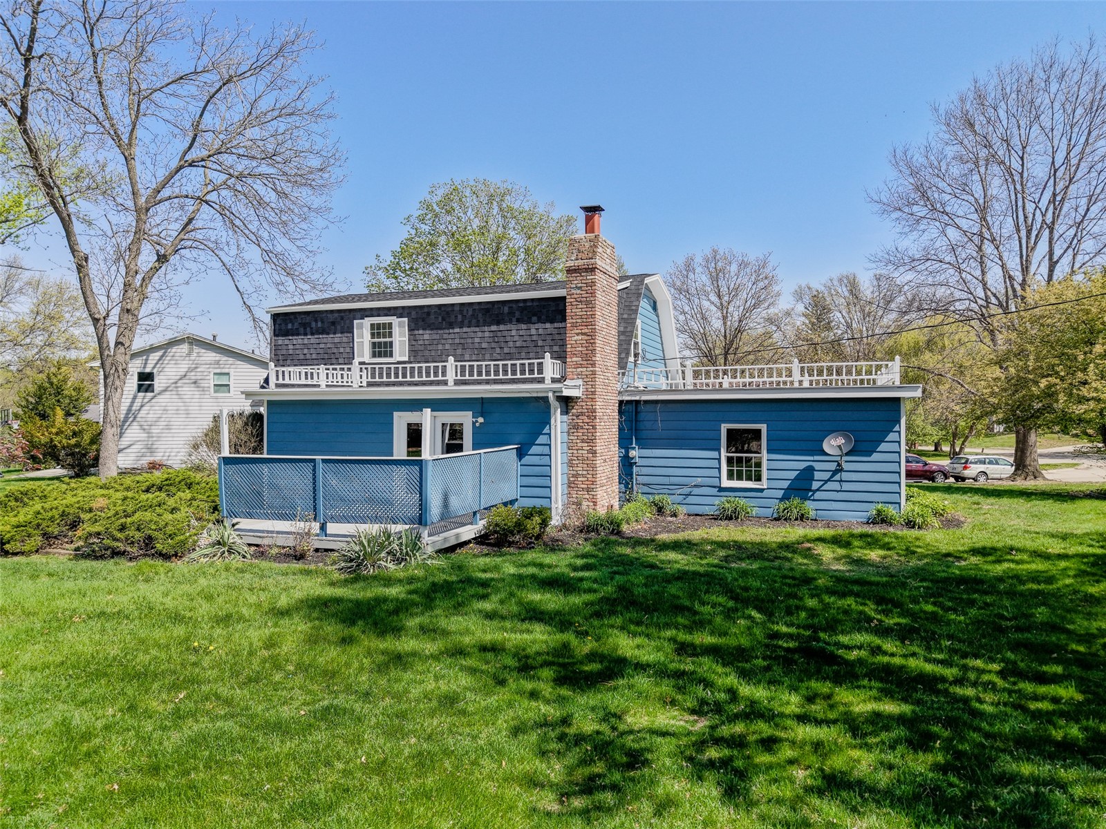 556 Mahaska Court Iowa City IA 52246