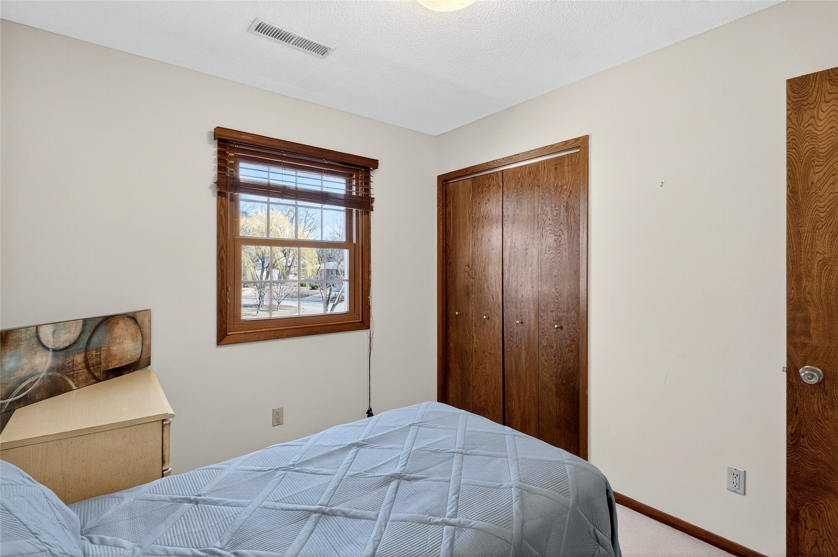 556 Mahaska Court Iowa City IA 52246