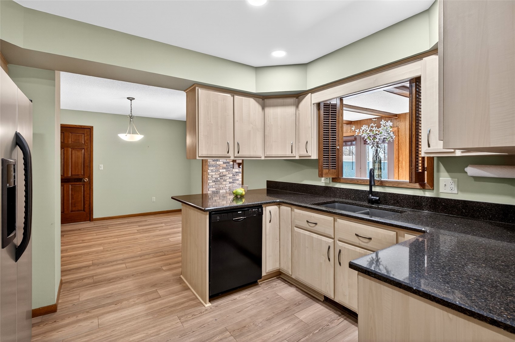 556 Mahaska Court Iowa City IA 52246