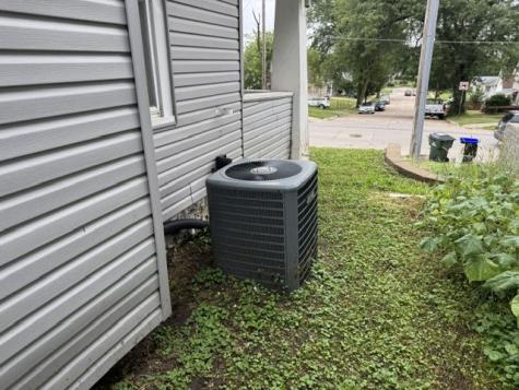 1100 15th Street SE Cedar Rapids IA 52401