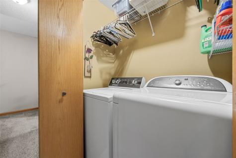 315 G Avenue W Walford IA 52351