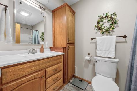315 G Avenue W Walford IA 52351