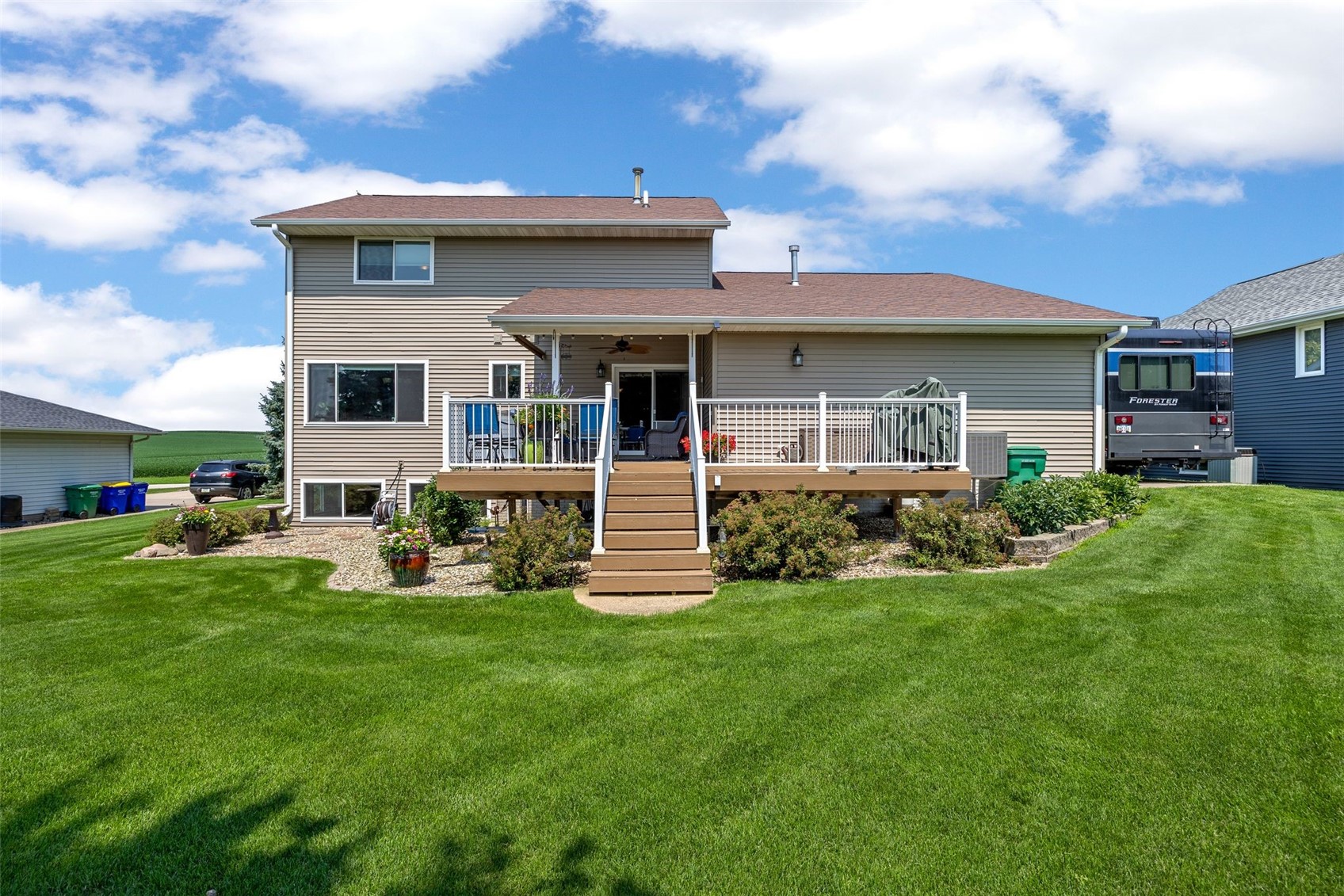 315 G Avenue W Walford IA 52351