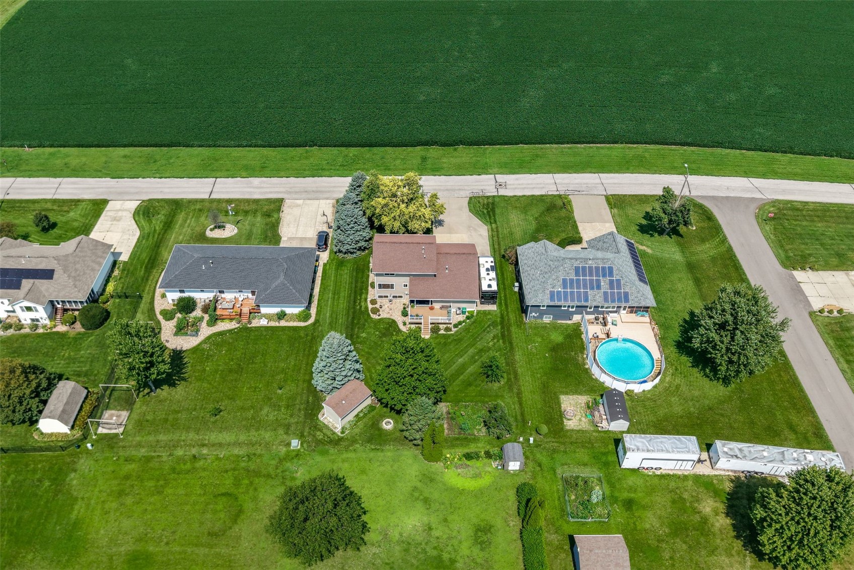 315 G Avenue W Walford IA 52351