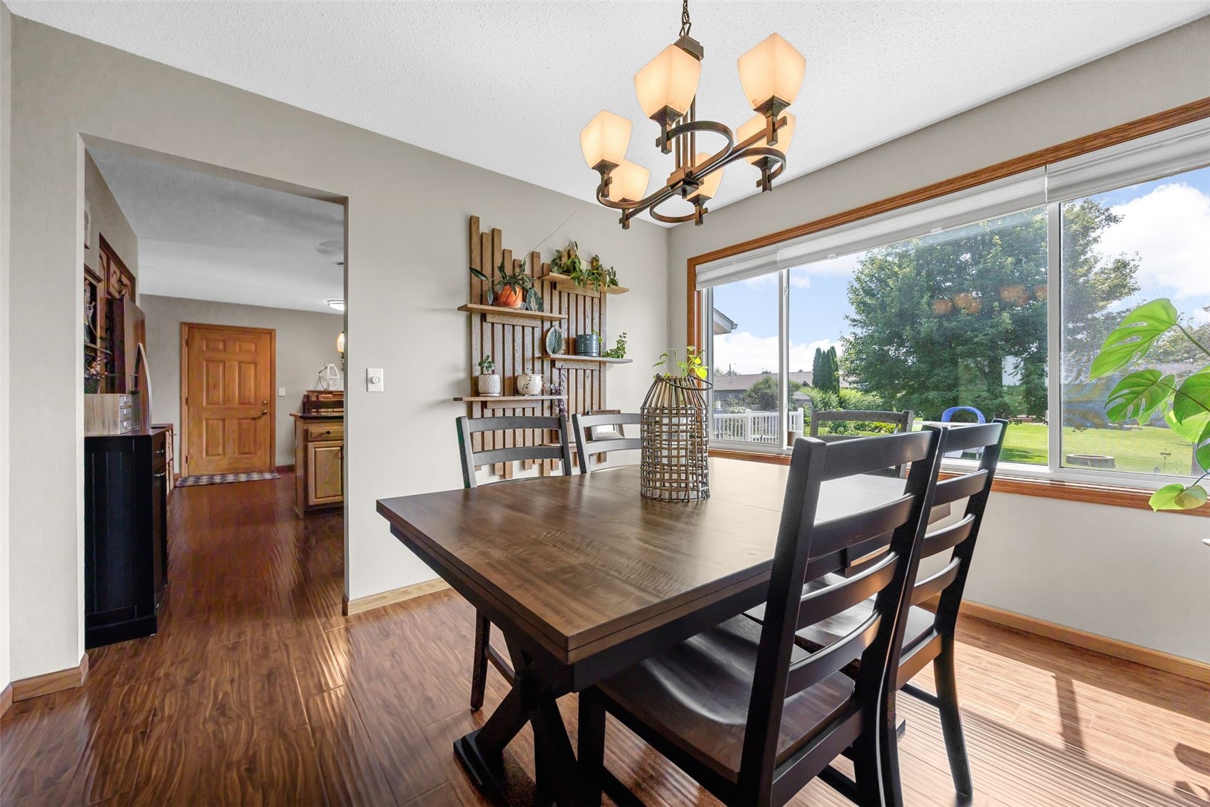315 G Avenue W Walford IA 52351