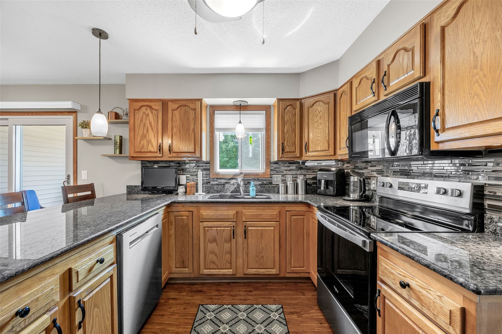 315 G Avenue W Walford IA 52351