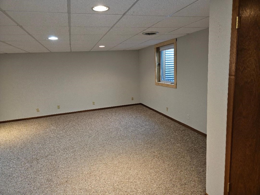 1604 13th Avenue Belle Plaine IA 52208