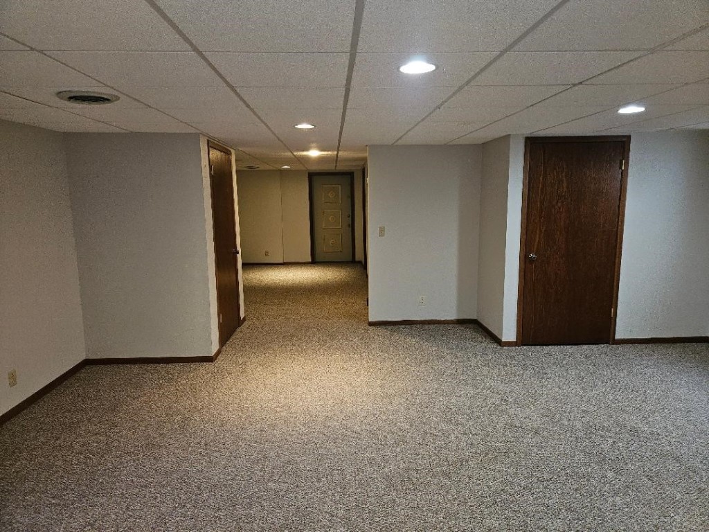 1604 13th Avenue Belle Plaine IA 52208