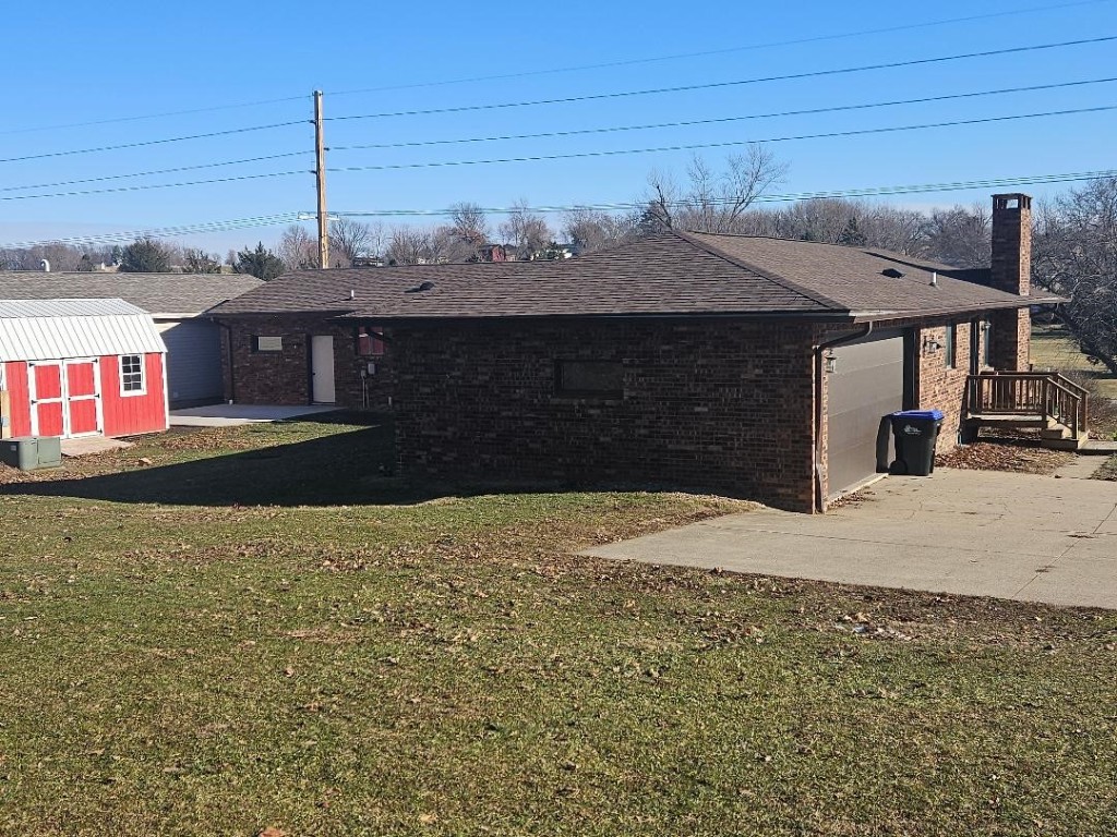 1604 13th Avenue Belle Plaine IA 52208
