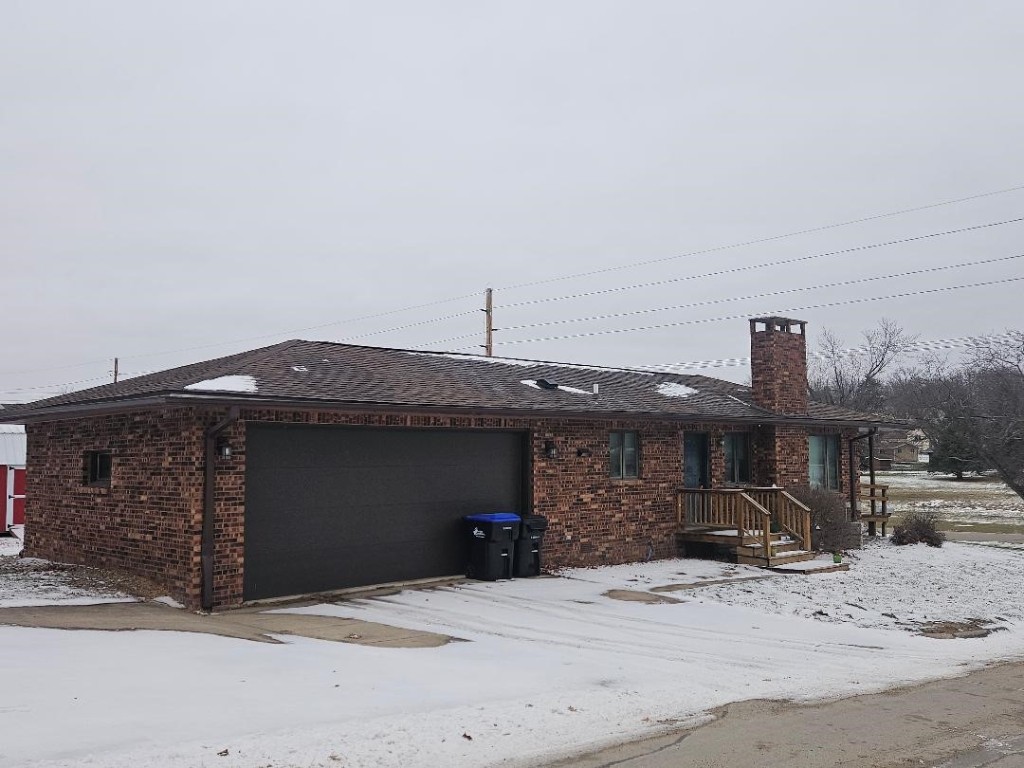 1604 13th Avenue Belle Plaine IA 52208