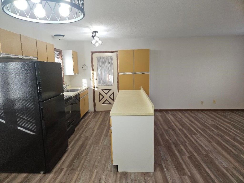 1604 13th Avenue Belle Plaine IA 52208
