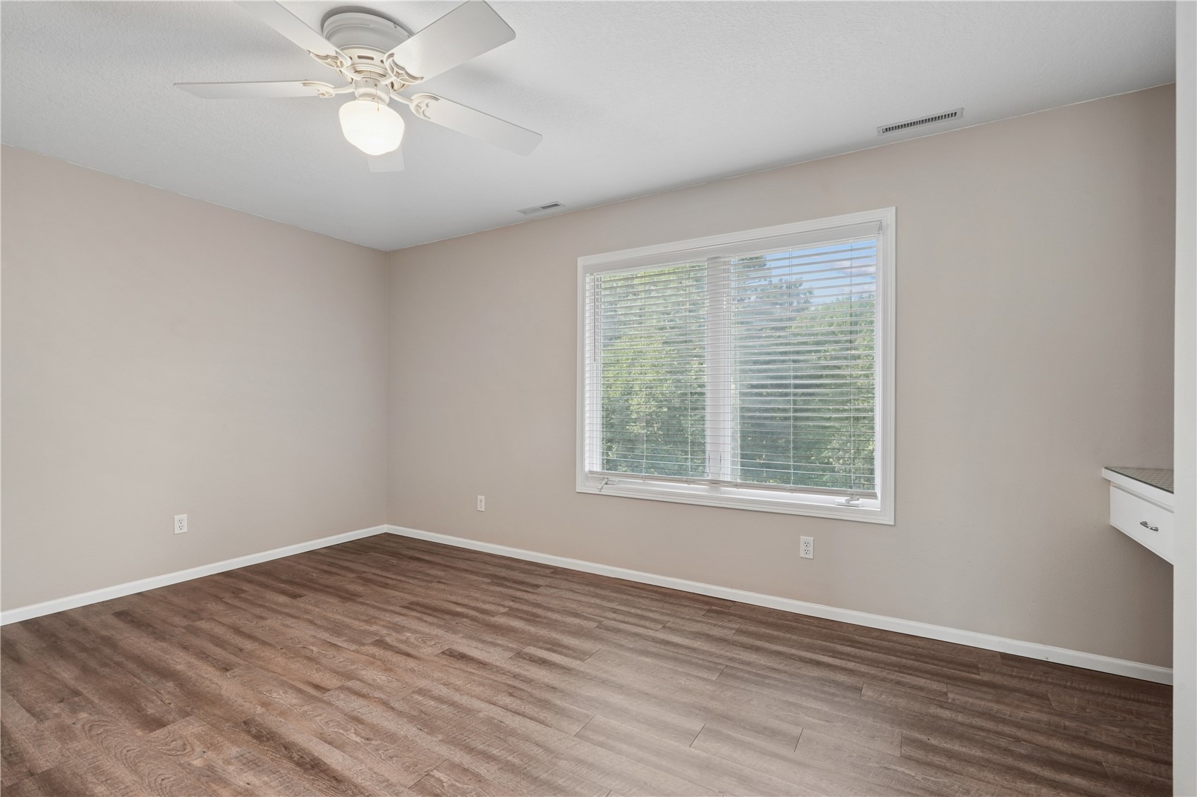 3364 Feather Ridge Road Toddville IA 52341