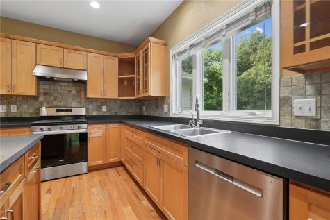 3364 Feather Ridge Road Toddville IA 52341