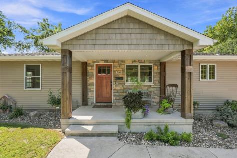 506 D Street Mt Vernon IA 52314