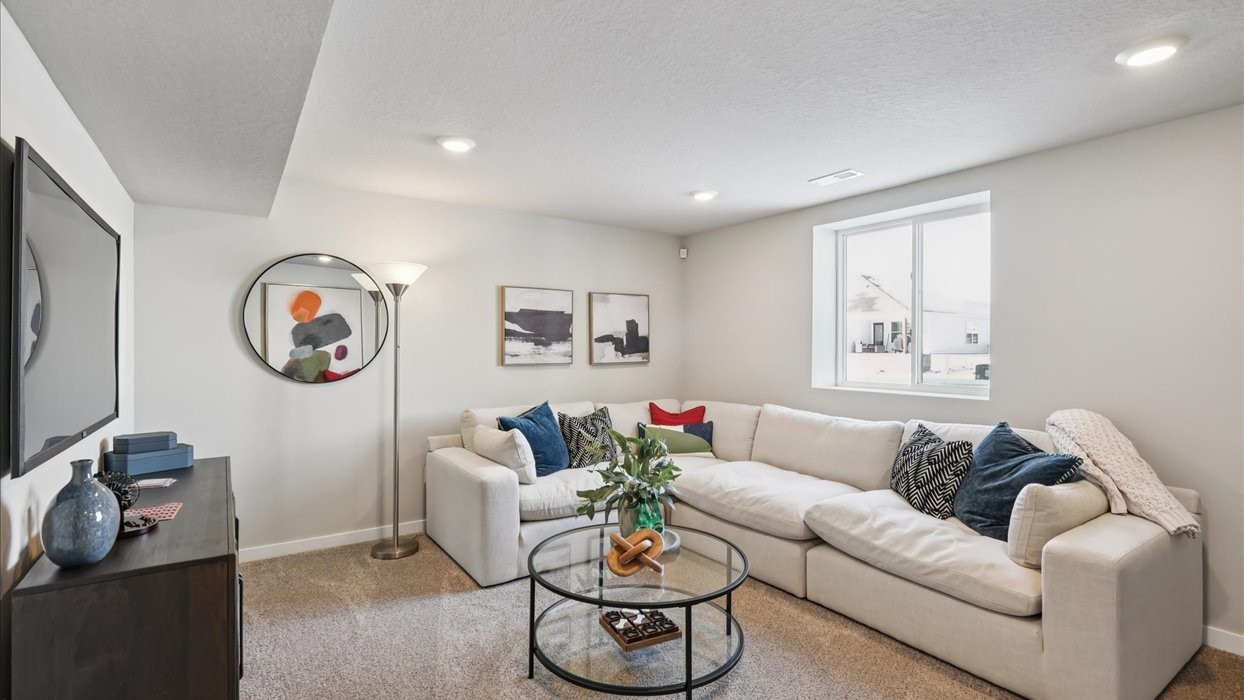 2893 Prairielight Drive Hiawatha IA 52233