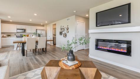 2893 Prairielight Drive Hiawatha IA 52233