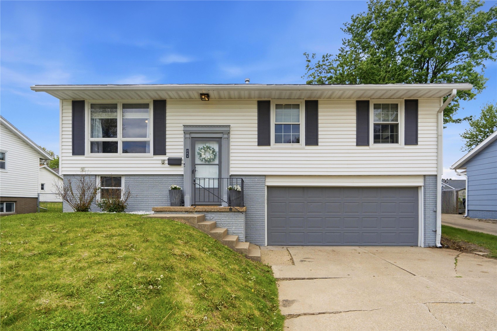 126 Cherry Hill Road SW Cedar Rapids IA 52404