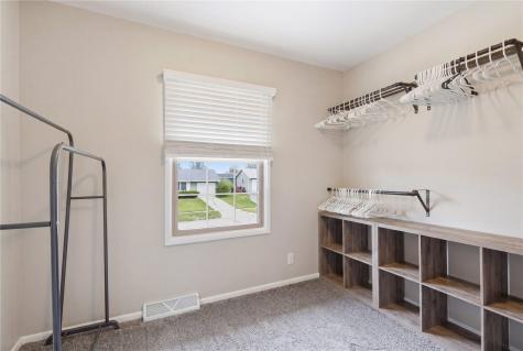126 Cherry Hill Road SW Cedar Rapids IA 52404