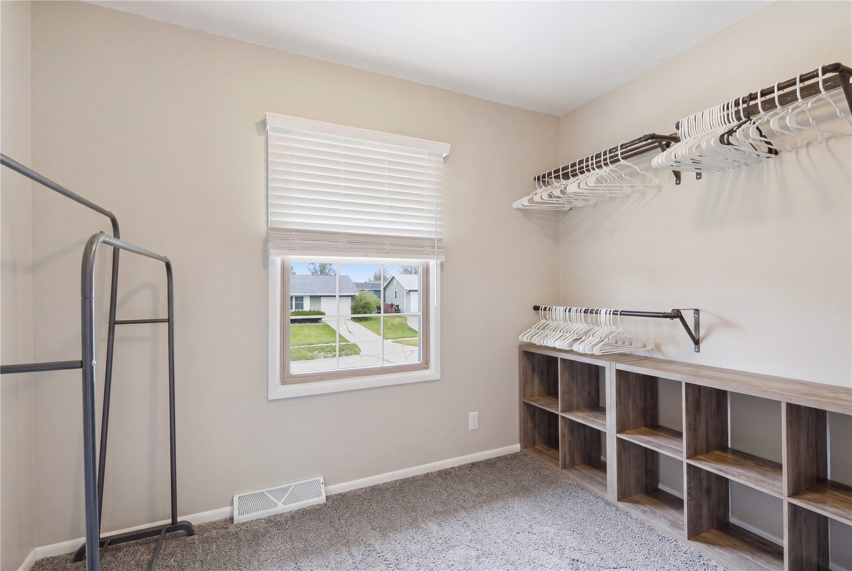 126 Cherry Hill Road SW Cedar Rapids IA 52404