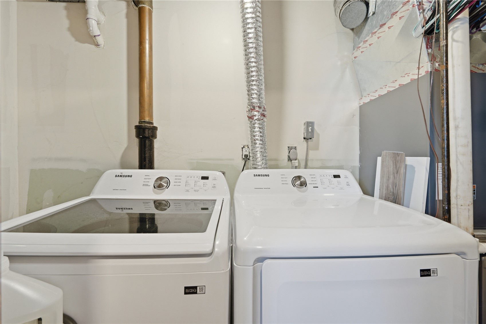 126 Cherry Hill Road SW Cedar Rapids IA 52404