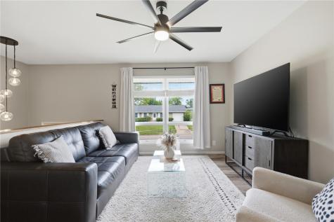 126 Cherry Hill Road SW Cedar Rapids IA 52404