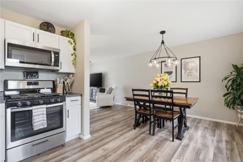 126 Cherry Hill Road SW Cedar Rapids IA 52404