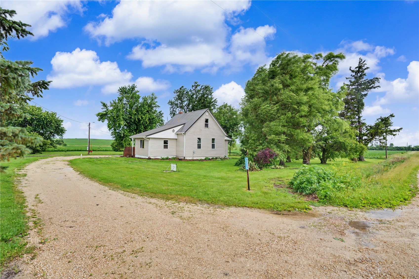 2026 130th Street Lowden IA 52255