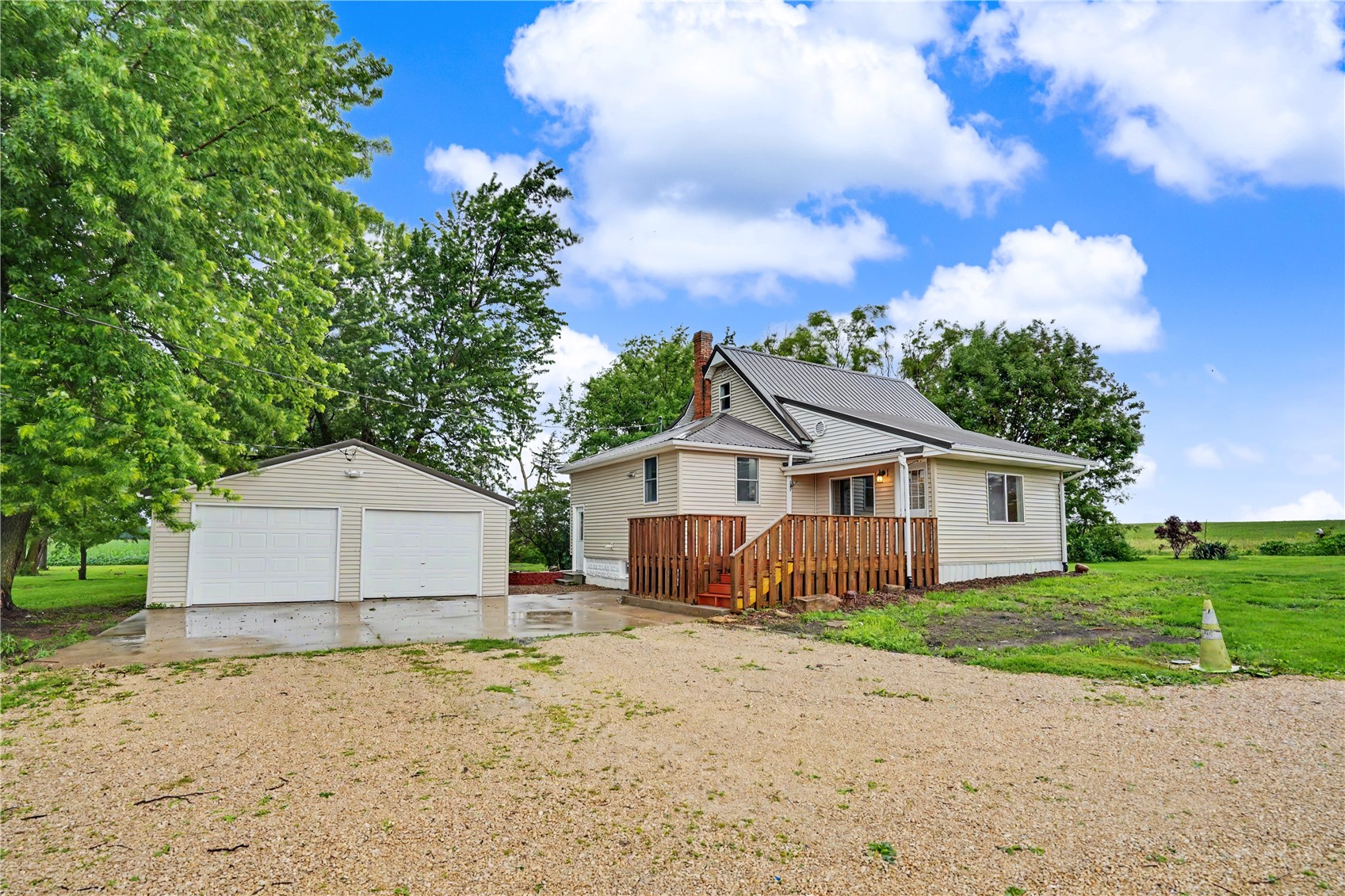 2026 130th Street Lowden IA 52255