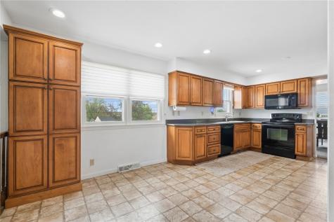 3614 Sue Lane Cedar Rapids IA 52405