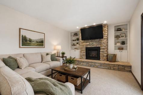 3614 Sue Lane Cedar Rapids IA 52405