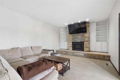 3614 Sue Lane Cedar Rapids IA 52405