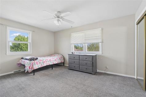 3614 Sue Lane Cedar Rapids IA 52405