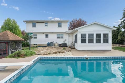 3614 Sue Lane Cedar Rapids IA 52405