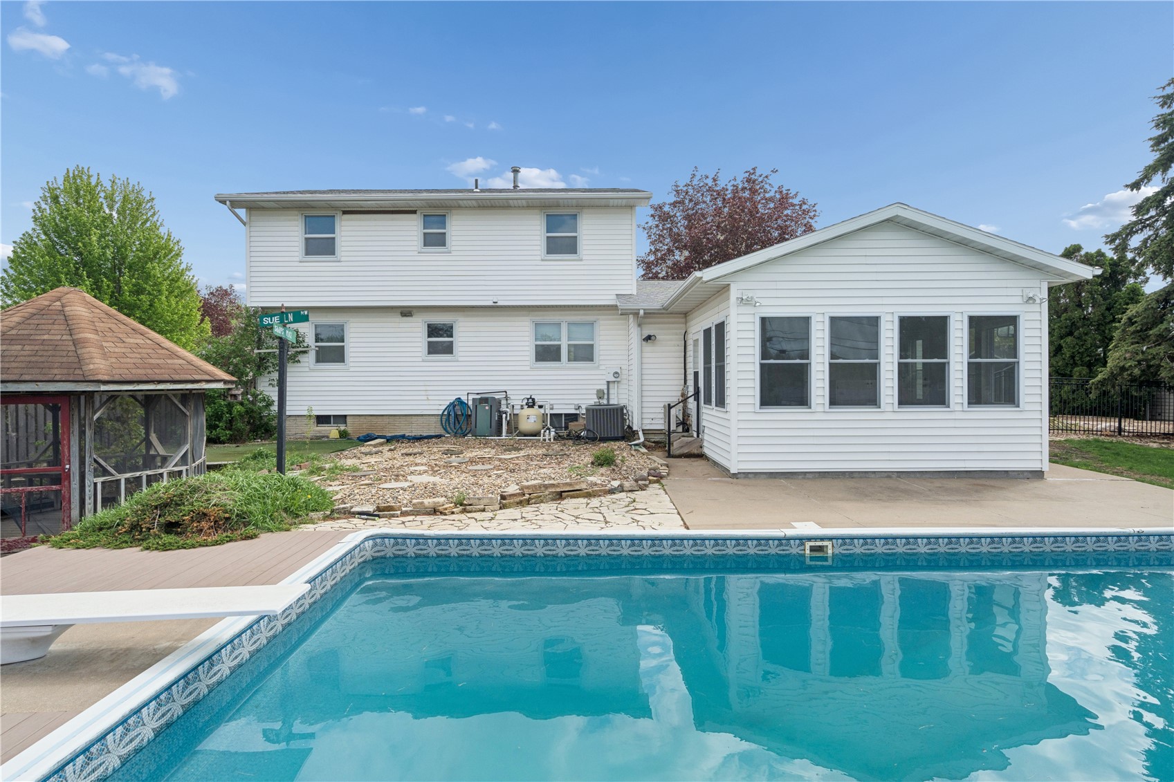 3614 Sue Lane Cedar Rapids IA 52405