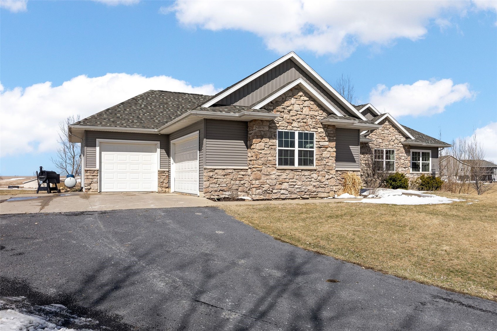 3352 Southridge Drive Amana IA 52203