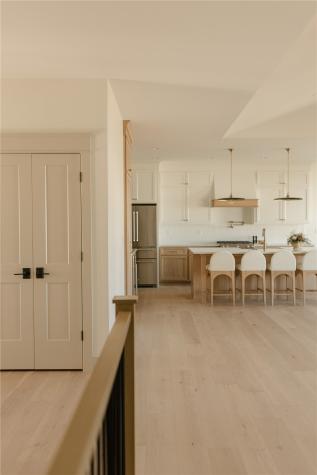 1523 Eagleview Drive Fairfax IA 52228
