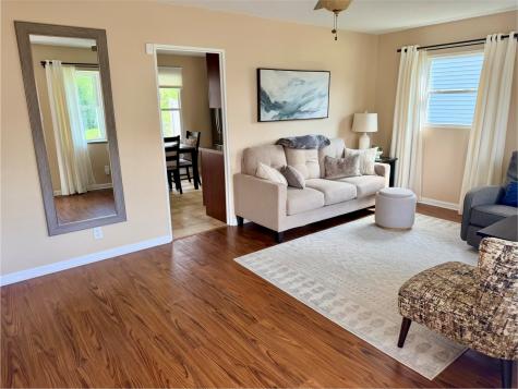 4208 Benton Street NE Cedar Rapids IA 52402