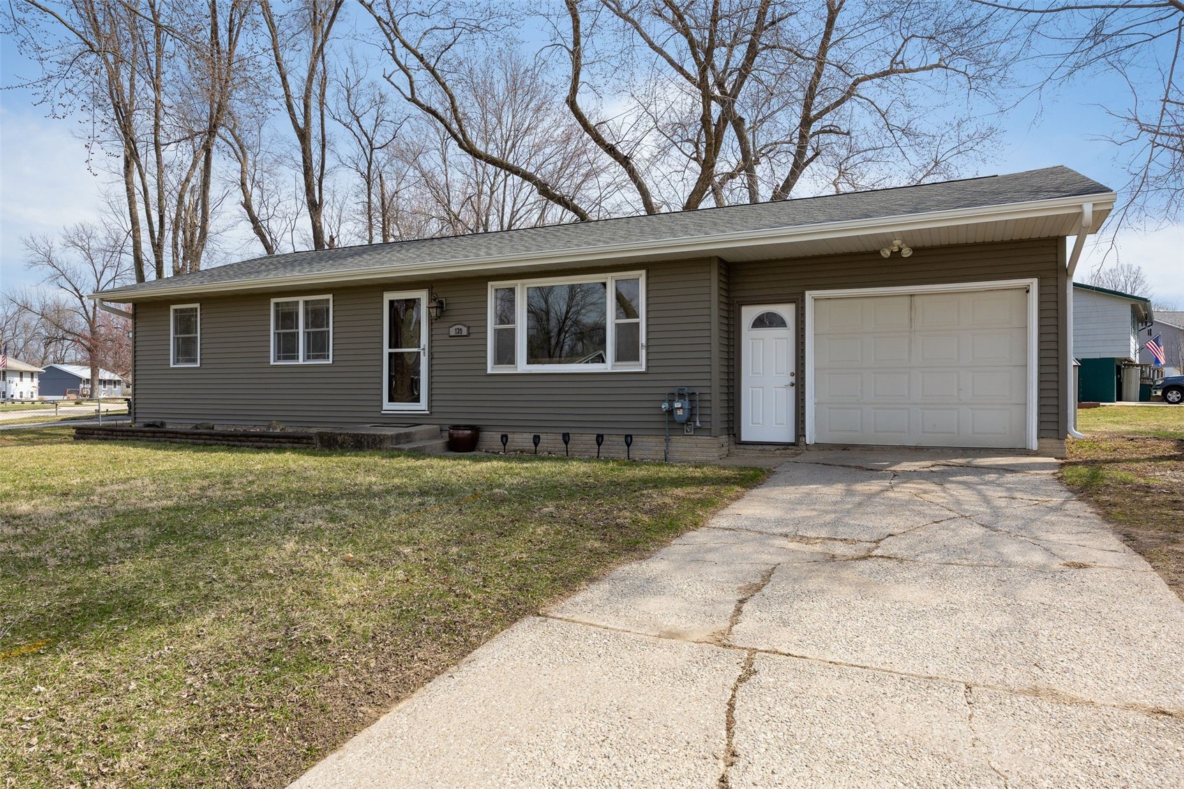 139 Circle Drive Springville IA 52336