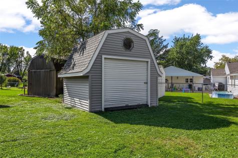 1370 Wiley Boulevard NW Cedar Rapids IA 52405