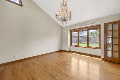 1370 Wiley Boulevard NW Cedar Rapids IA 52405