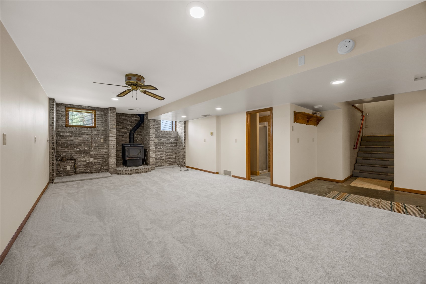1370 Wiley Boulevard NW Cedar Rapids IA 52405