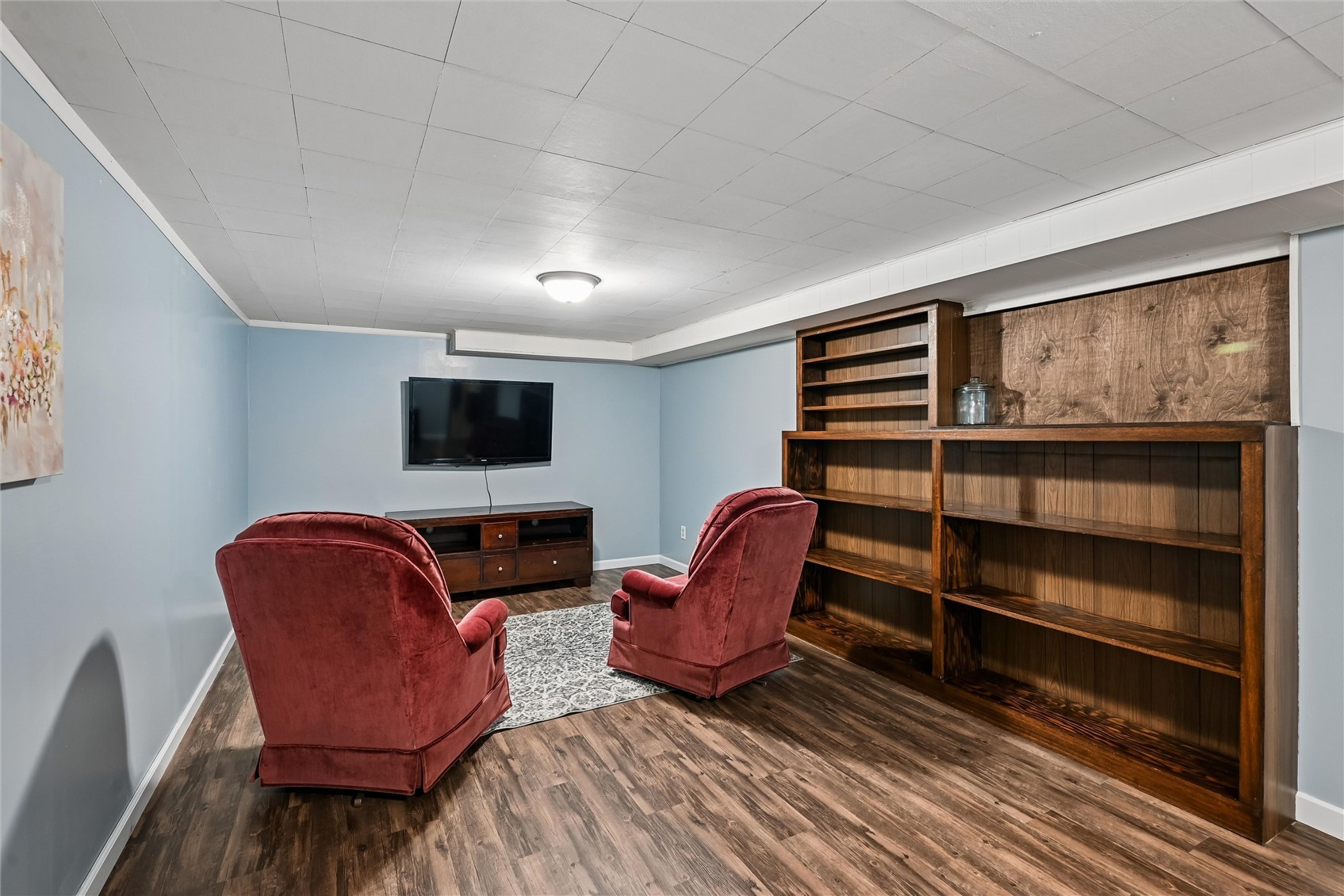 300 S Oak Street Anamosa IA 52205