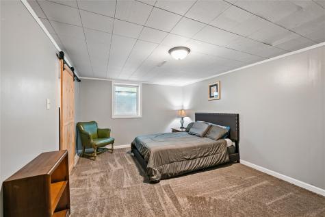 300 S Oak Street Anamosa IA 52205