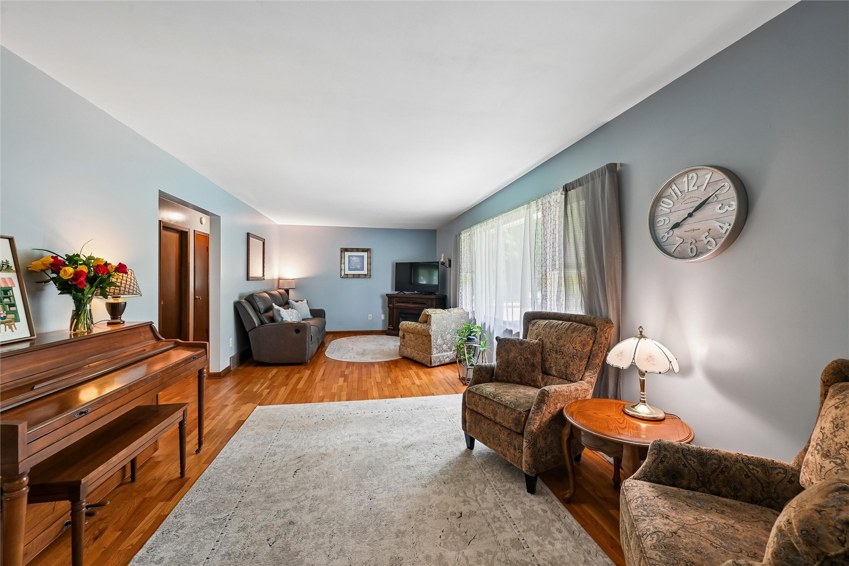 300 S Oak Street Anamosa IA 52205