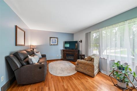 300 S Oak Street Anamosa IA 52205
