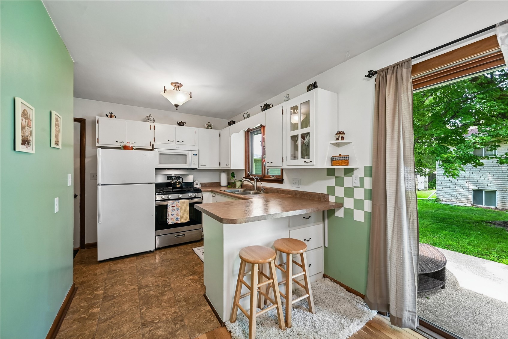 300 S Oak Street Anamosa IA 52205