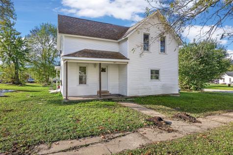 307 W Maple Street Garrison IA 52229