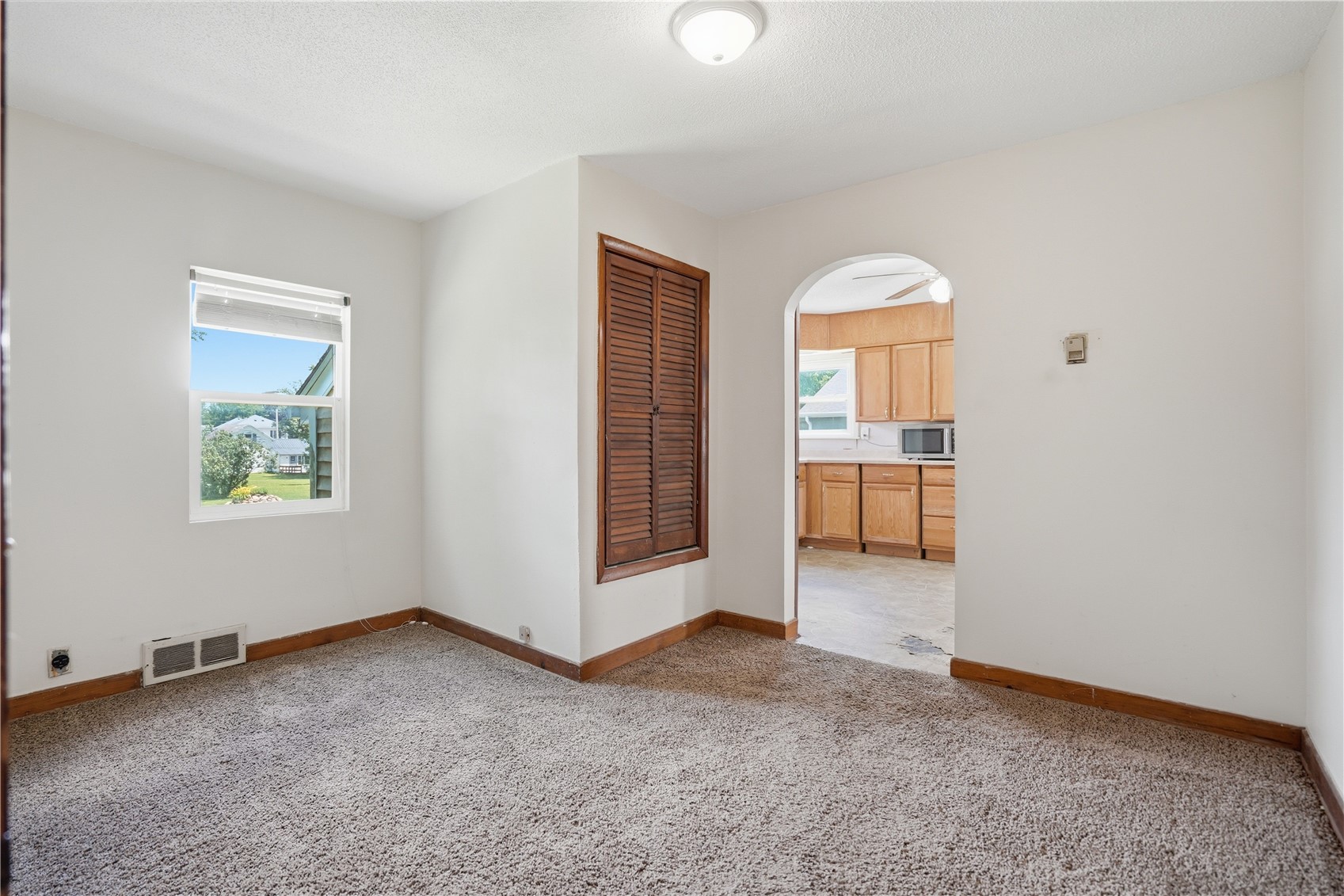 309 2nd Avenue Clarence IA 52216