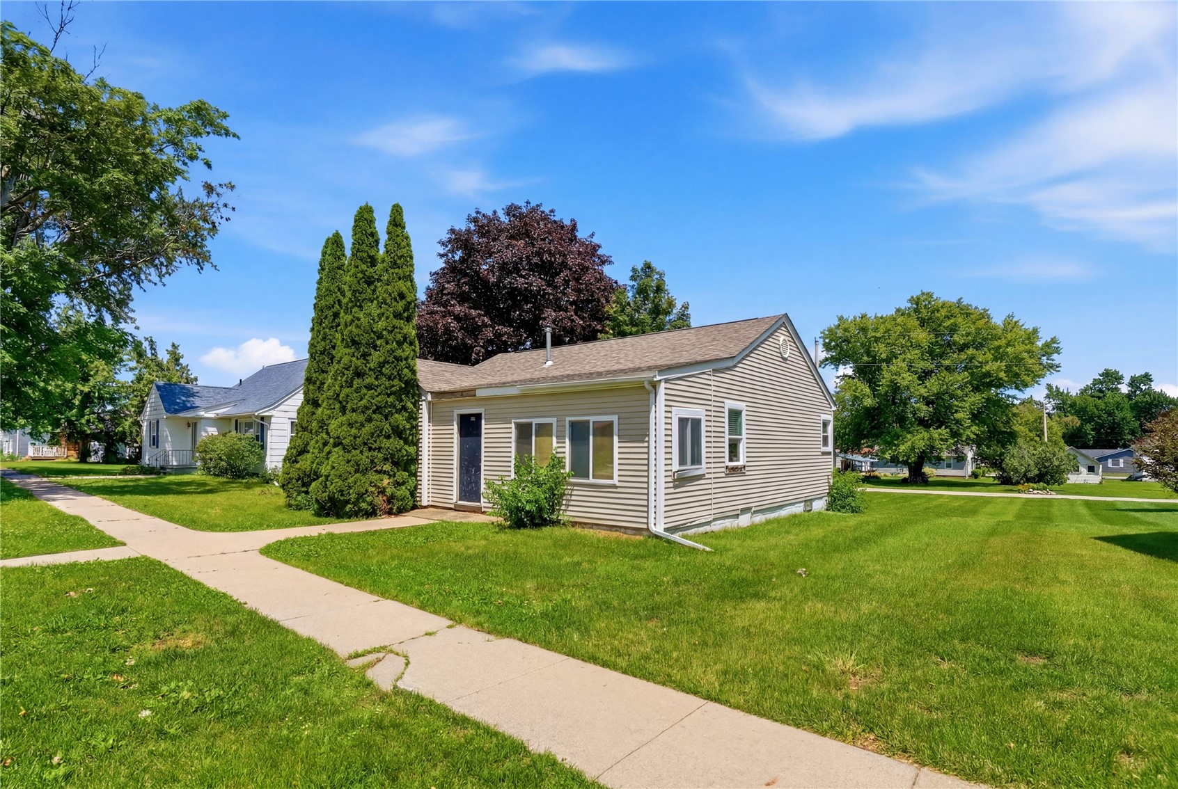309 2nd Avenue Clarence IA 52216