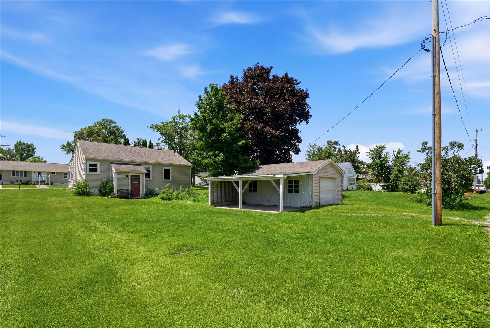 309 2nd Avenue Clarence IA 52216